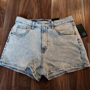Wild Fable light wash denim shorts, size 12